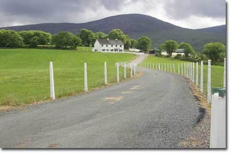 Valley View Farmhouse Glenflesk エクステリア 写真